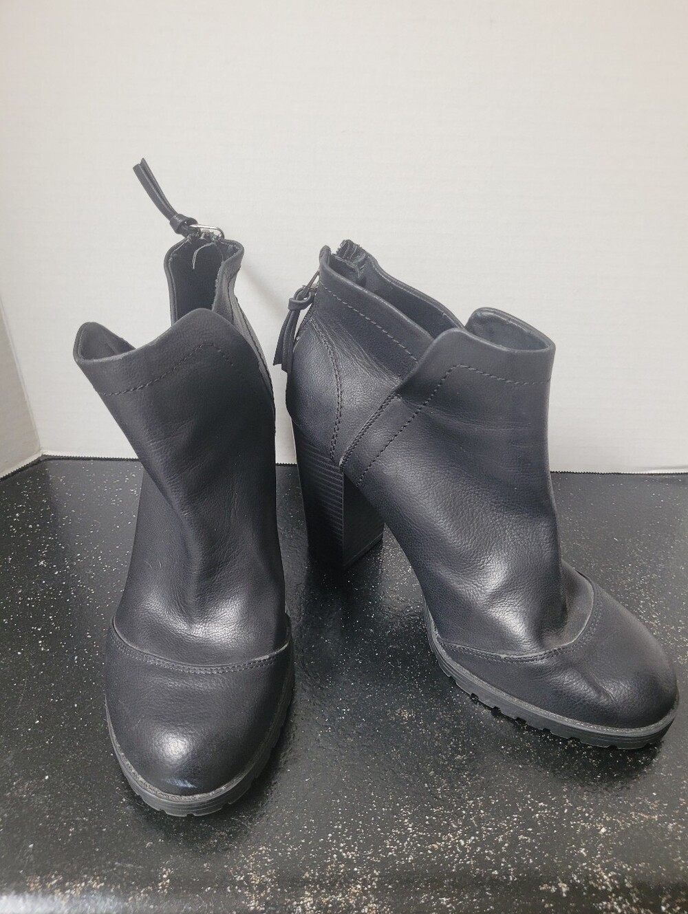 Levi's Black Leather High-Heel Ankle Boots